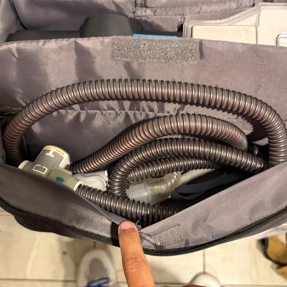 ResMed AirSense 10 CPAP Machine Modem with Humidifier and ClimateLine Tube -READ - Picture 6 of 16